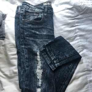 🦋Ripped jeans🦋